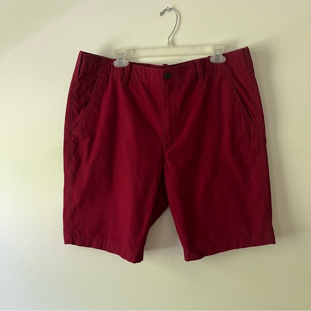 Men's Express Flat Front Shorts 36